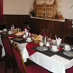 Global Hotel 3*