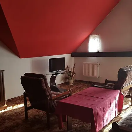 Global Hotel